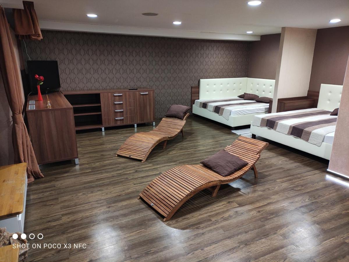 Apartman Laria Велька-Ломница Экстерьер фото